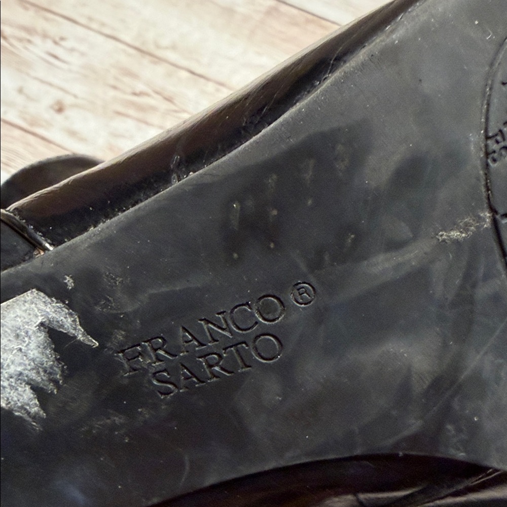 Franco Sarto Gemini Glossy Black Buckle Ankle Booties 10M - Picture 2 of 8
